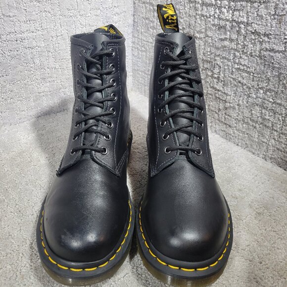 Dr. Martens Air Wair Unisex Size M9 L10 US Black Leather Lace up Boots 11822 - Picture 2 of 11